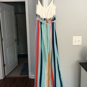 Gorgeous full length spring/summer dress. Size small.